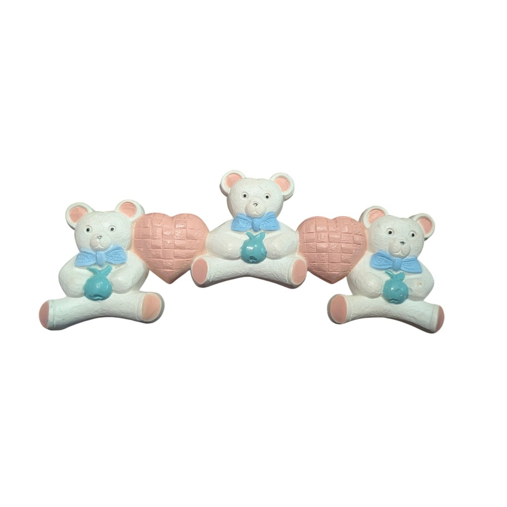 Vintage Homco Teddy Bear Heart Wall Plaque Nursery Decor Plastic Pastel 1256
